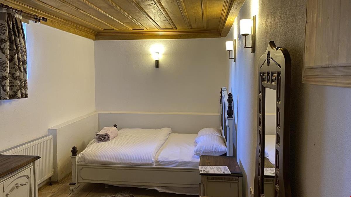 Quiet Abana Bed & Breakfast Exterior photo